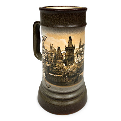 Ceramic tankard brown Prague 0,6 l 10X.